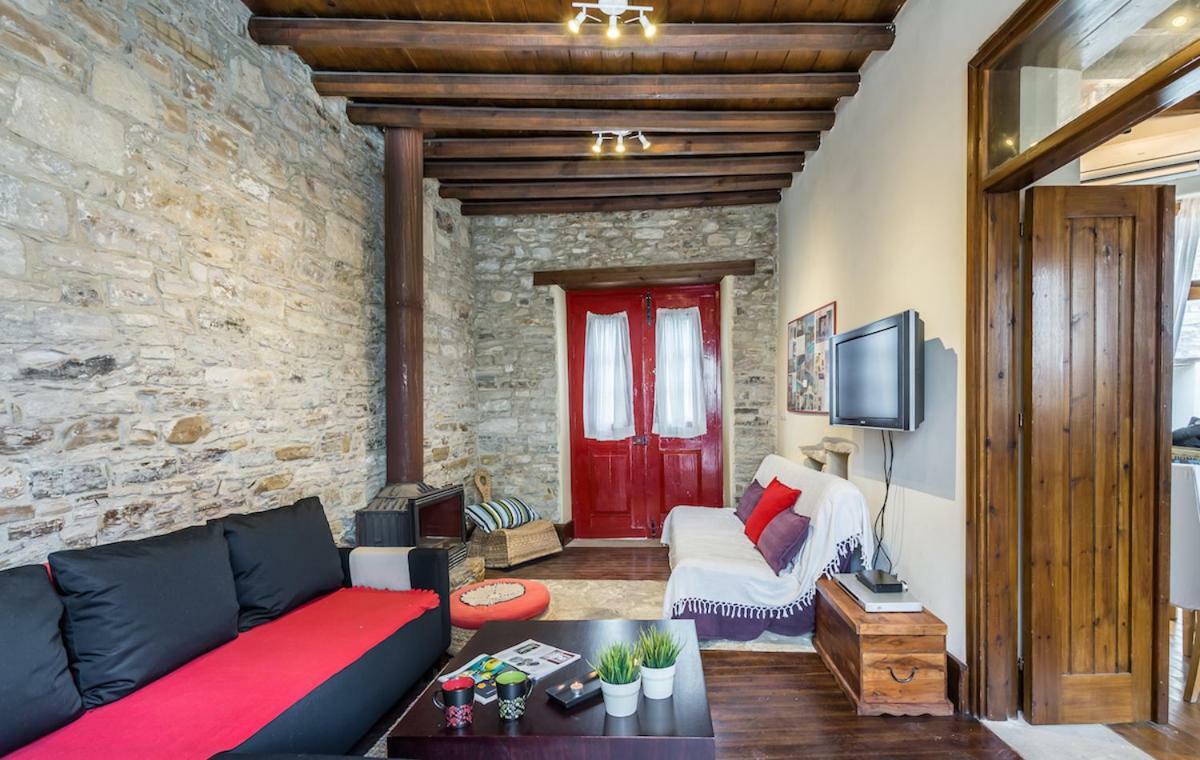 Redblue Door Two Traditional Listed Houses Pano Lefkara Esterno foto